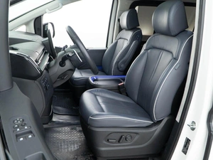 Минивэн Hyundai Staria 2021 года, 4498055 рублей, Москва