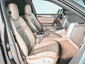 Внедорожник Porsche Cayenne 2012 года, 3149000 рублей, Аксай