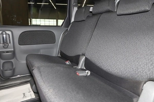 Минивэн Toyota Sienta 2013 года, 899000 рублей, Новосибирск