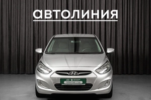Седан Hyundai Solaris 2011 года, 740000 рублей, Красноярск