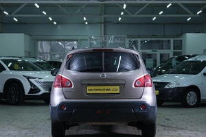 Внедорожник Nissan Qashqai 2009 года, 1029000 рублей, Омск