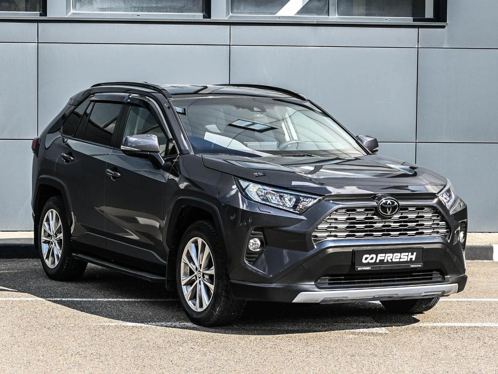 Внедорожник Toyota RAV4 2021 года, 3824000 рублей, Кирилловка
