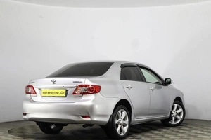 Седан Toyota Corolla 2011 года, 759000 рублей, Пермь