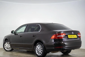 Лифтбек Skoda Superb 2013 года, 949000 рублей, Оренбург