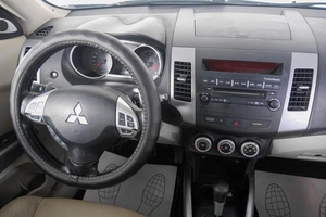 Внедорожник Mitsubishi Outlander 2008 года, 999000 рублей, Кемерово