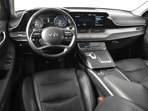 Седан Hyundai Grandeur 2020 года, 2383900 рублей, Казань