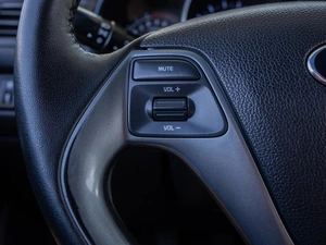 Хетчбэк Kia Rio 2015 года, 915000 рублей, Волгоград