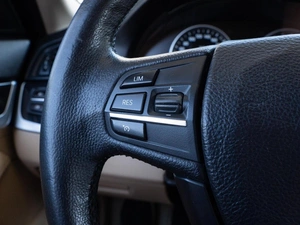 Седан BMW 5 серия 2013 года, 1370000 рублей, Волгоград