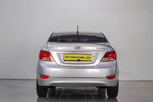 Седан Hyundai Solaris 2013 года, 999000 рублей, Челябинск