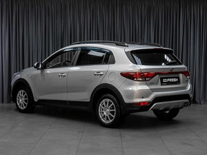 Хетчбэк Kia Rio X-Line 2019 года, 1549000 рублей, Тюмень