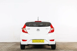 Хетчбэк Hyundai Solaris 2013 года, 949000 рублей, Тюмень
