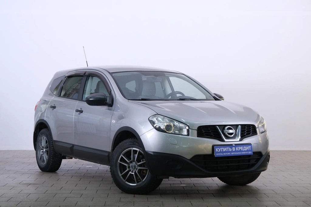 Внедорожник Nissan Qashqai+2 2011 года, 1029000 рублей, Омск
