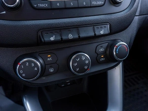 Хетчбэк Kia Ceed 2015 года, 1339000 рублей, Саратов