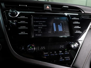 Седан Toyota Camry 2019 года, 2650000 рублей, Воронеж