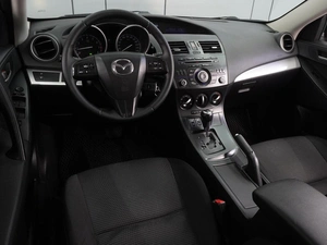 Хетчбэк Mazda 3 2013 года, 1059000 рублей, Воронеж