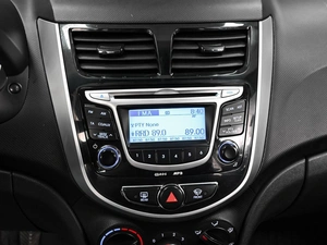 Седан Hyundai Solaris 2012 года, 749000 рублей, Ставрополь