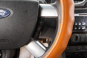 Седан Ford Focus 2006 года, 649000 рублей, Барнаул