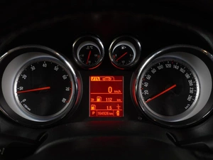 Седан Opel Astra 2014 года, 999000 рублей, Воронеж