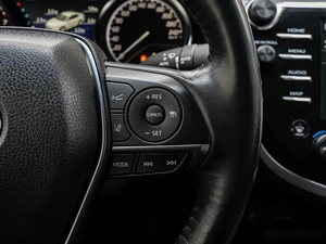 Седан Toyota Camry 2019 года, 2850000 рублей, Краснодар