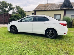 Седан Toyota Corolla 2015 года, 1350000 рублей, Заозерный