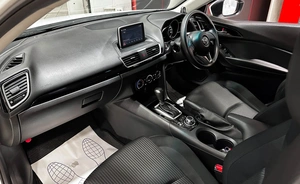 Хетчбэк Mazda Axela 2016 года, 1247000 рублей, Красноярск