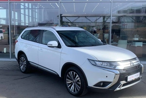 Внедорожник Mitsubishi Outlander 2021 года, 2790000 рублей, Солонцы