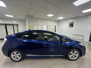 Лифтбек Toyota Prius 2010 года, 1150000 рублей, Ачинск