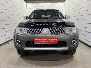 Внедорожник Mitsubishi Pajero 2011 года, 1440000 рублей, Красноярск