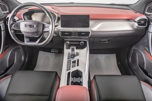 Внедорожник Geely Coolray 2022 года, 2049000 рублей, Томск
