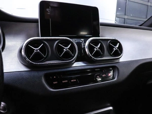 Пикап Mercedes-benz X-класс 2019 года, 3300000 рублей, Красноярск