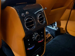 Внедорожник Rolls-Royce Cullinan 2022 года, 41990000 рублей, Павловская Слобода