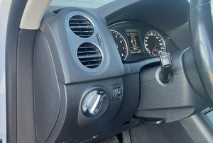 Внедорожник Volkswagen Tiguan 2014 года, 1385000 рублей, Солонцы