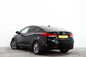 Седан Hyundai Elantra 2012 года, 919000 рублей, Сургут