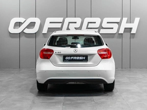 Хетчбэк Mercedes-benz A-класс 2013 года, 1319000 рублей, Тюмень