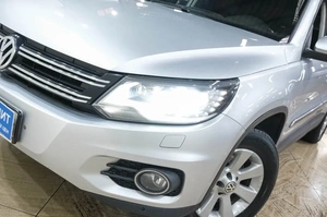 Внедорожник Volkswagen Tiguan 2012 года, 1539000 рублей, Новокузнецк