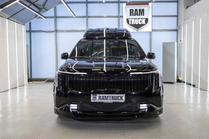 Минивэн Li Auto L9 2024 года, 13499999 рублей, Москва