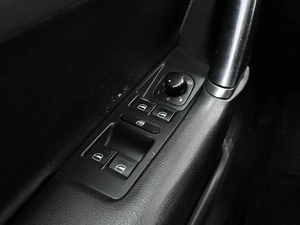 Седан Volkswagen Passat 2012 года, 999000 рублей, Кирилловка