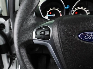 Седан Ford Fiesta 2015 года, 1097000 рублей, Воронеж