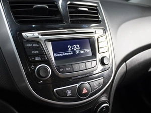 Седан Hyundai Solaris 2015 года, 1080000 рублей, Омск