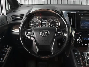 Минивэн Toyota Alphard 2019 года, 4398000 рублей, Ставрополь