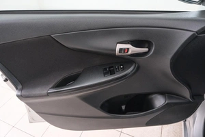 Седан Toyota Corolla 2007 года, 739000 рублей, Красноярск