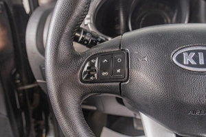 Внедорожник Kia Sportage 2011 года, 1329000 рублей, Томск