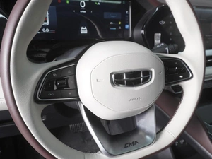 Внедорожник Geely Monjaro 2024 года, 3569000 рублей, Ростов-на-Дону