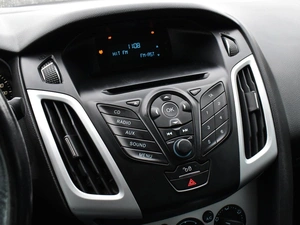 Седан Ford Focus 2012 года, 950000 рублей, Краснодар