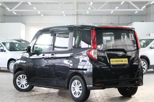 Минивэн Toyota Roomy 2018 года, 1089000 рублей, Омск