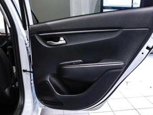 Седан Kia Rio 2020 года, 1599000 рублей, Красноярск