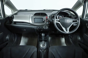 Хетчбэк Honda Fit 2011 года, 839000 рублей, Новосибирск