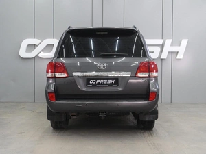 Внедорожник Toyota Land Cruiser 2011 года, 3199000 рублей, Воронеж