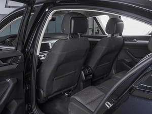 Седан Volkswagen Passat 2017 года, 1890000 рублей, Ростов-на-Дону