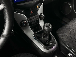 Хетчбэк Chevrolet Cruze 2013 года, 729900 рублей, Казань